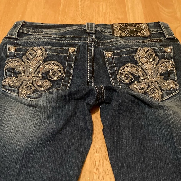 Miss Me Sequin Pocket Skinny Jeans - Picture 4 of 9